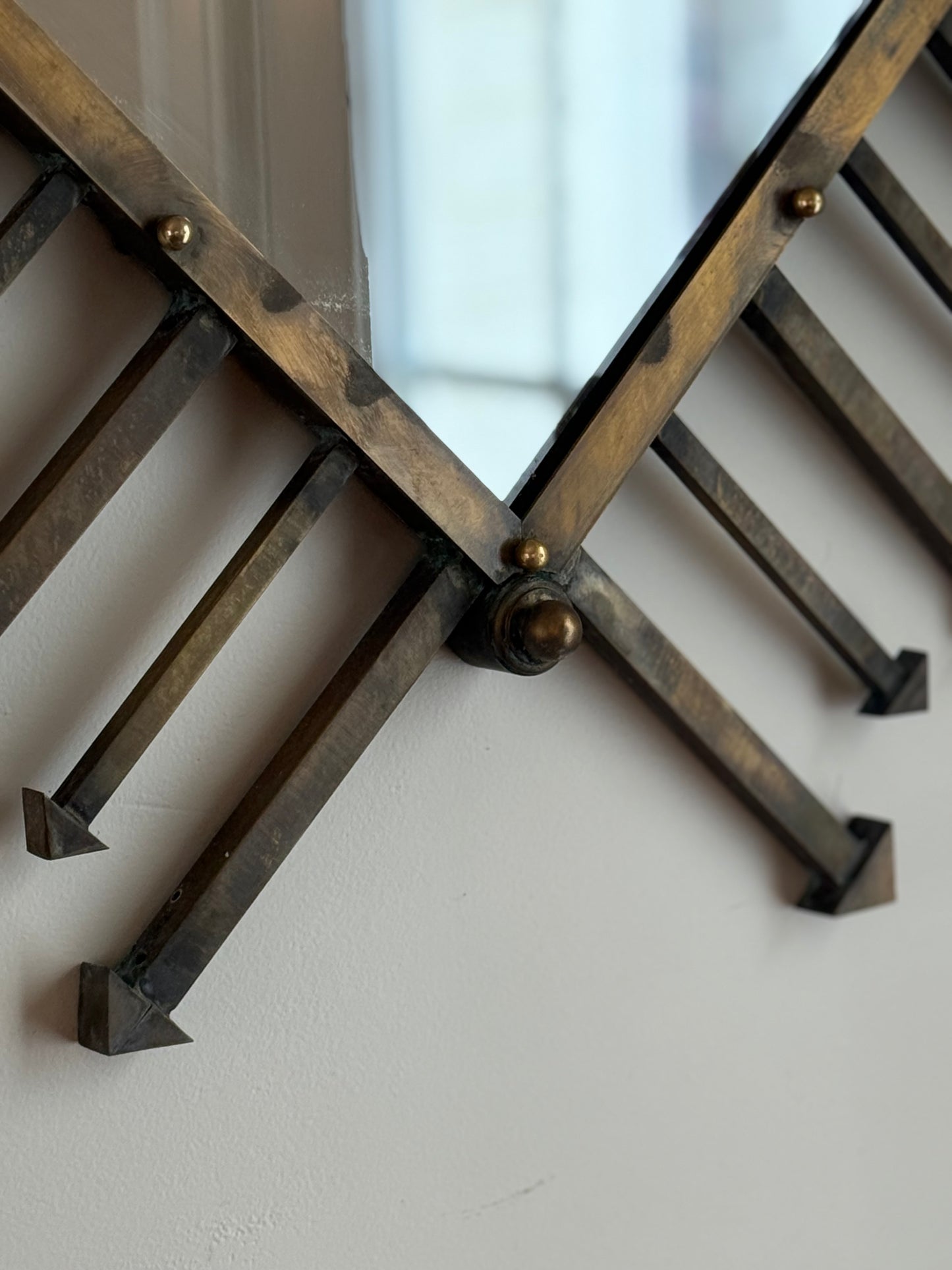 Midcentury Brass Arrow Mirror - Barcelona