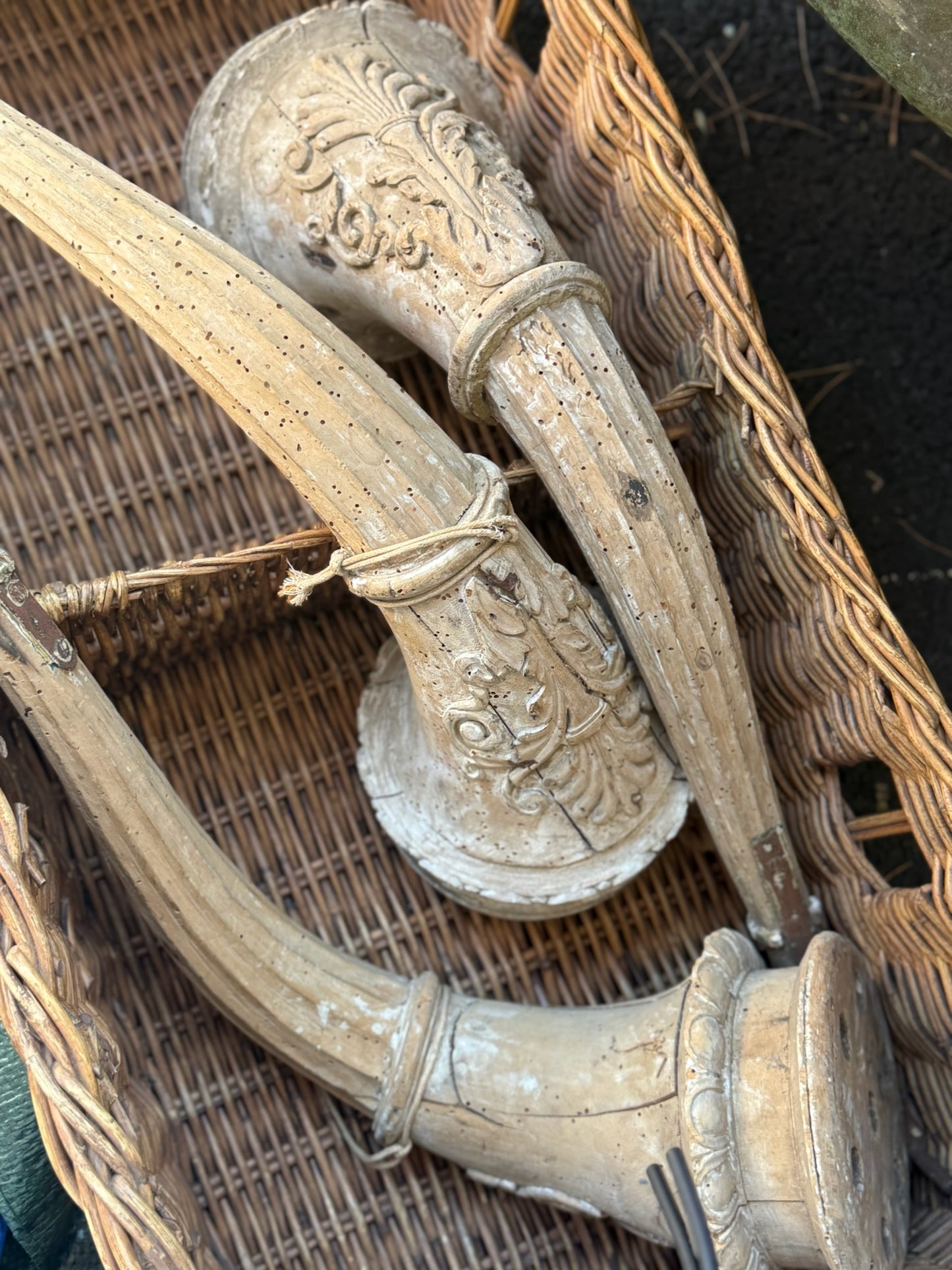 French Carved Wooden Element - 19th Century