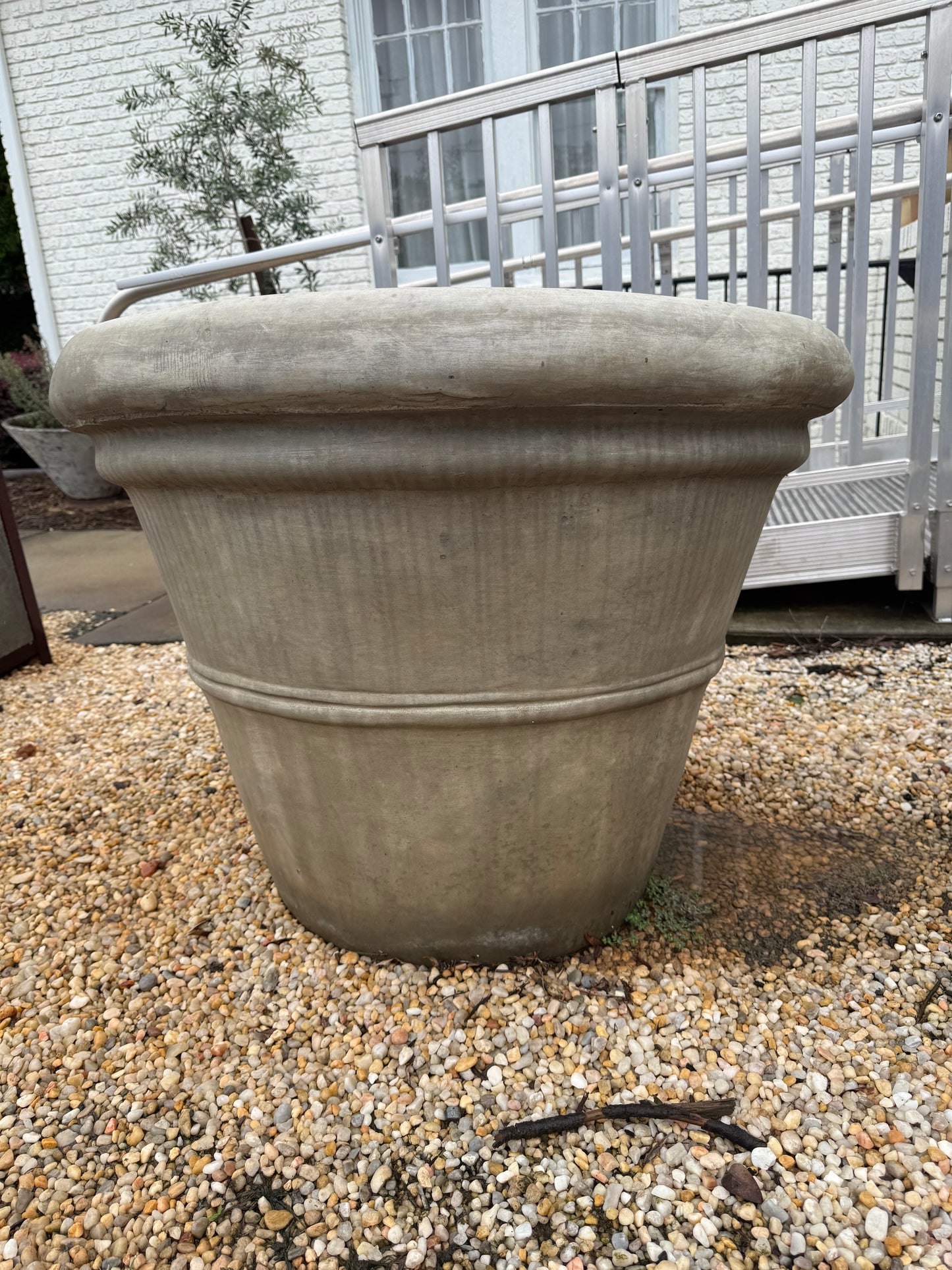 Garden Planter - Gray medium