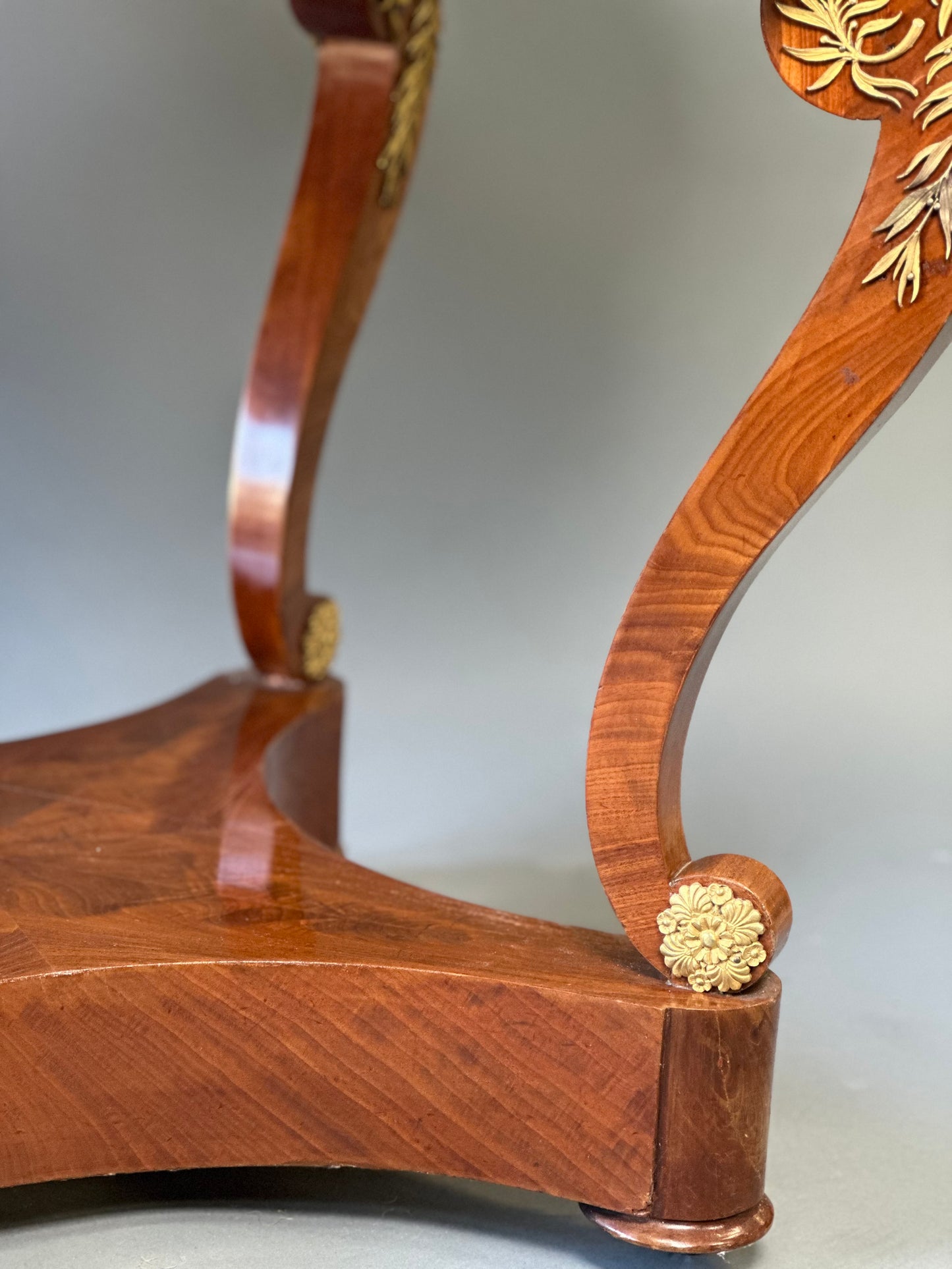 Marble Top Round Table