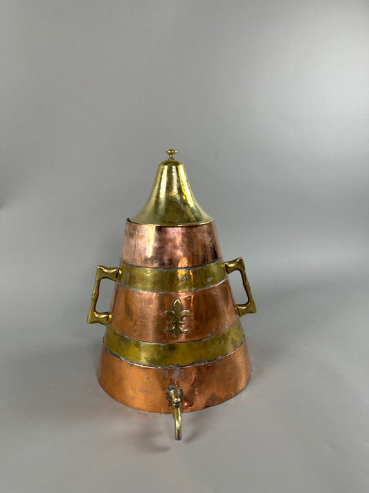 Copper Cidre With Fleur de Lis