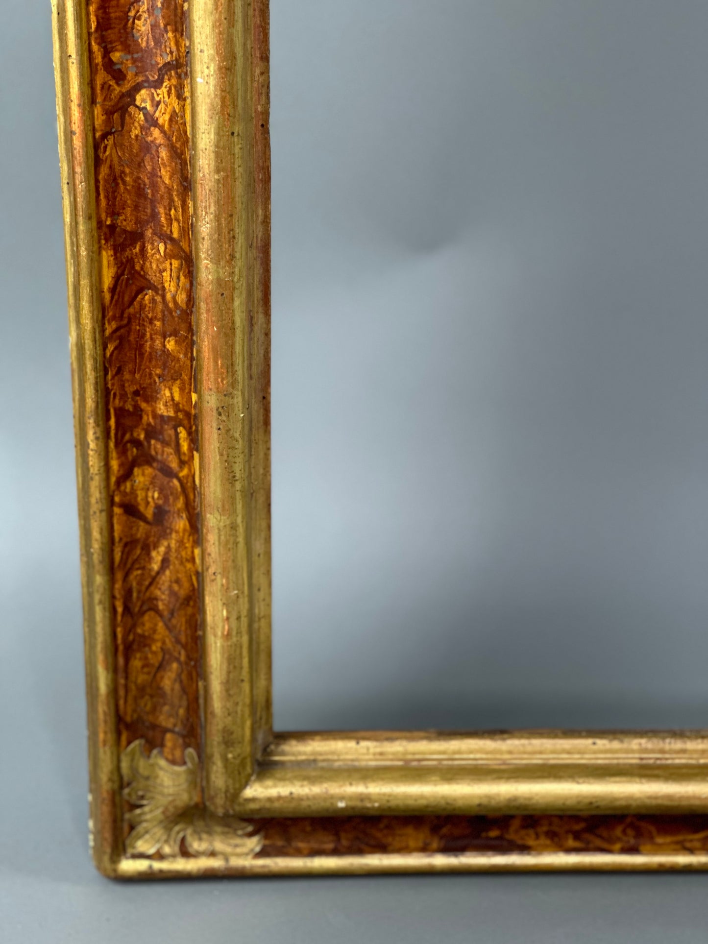 Early 19th Century Gold Gilt Frame