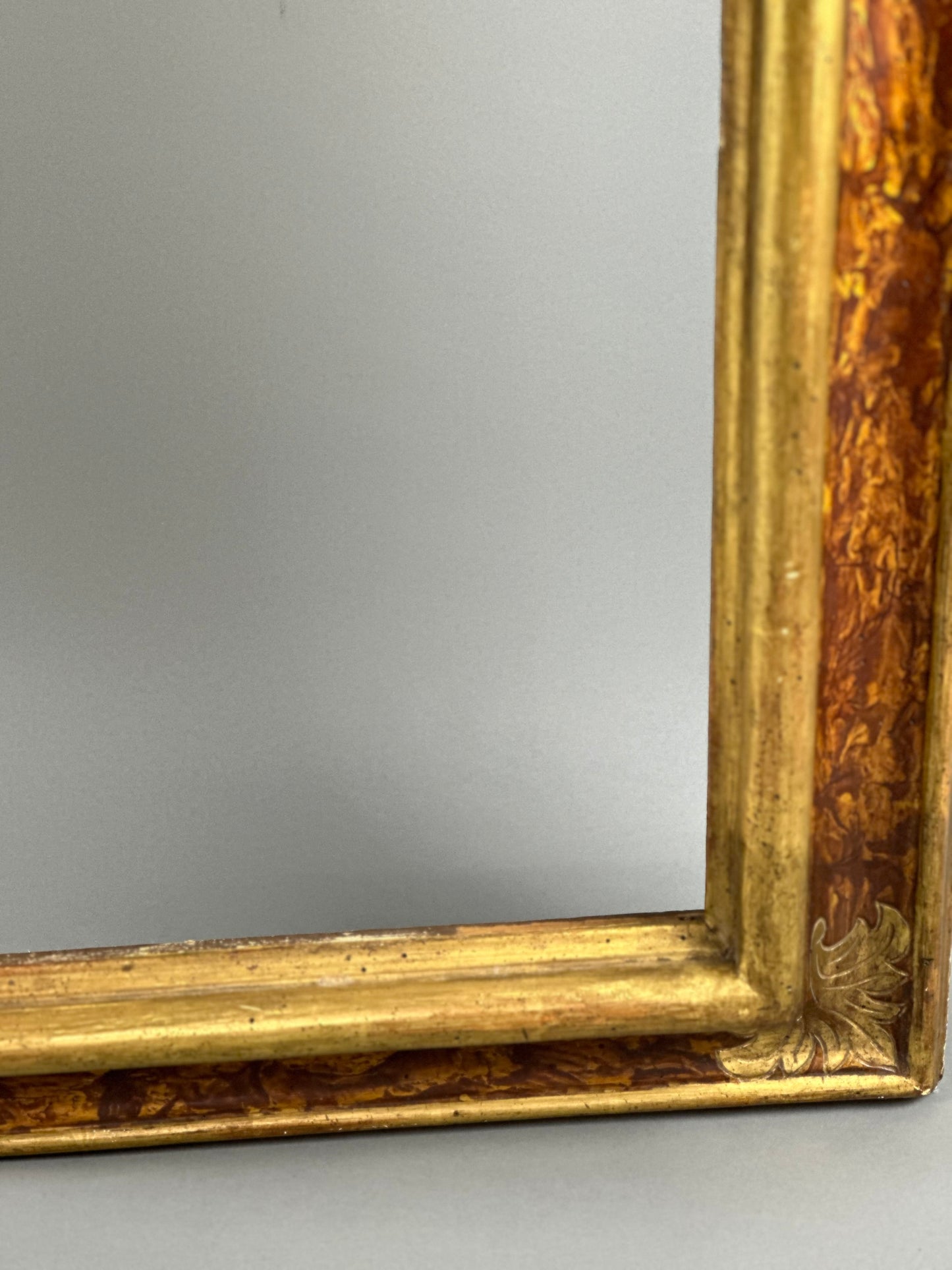 Early 19th Century Gold Gilt Frame