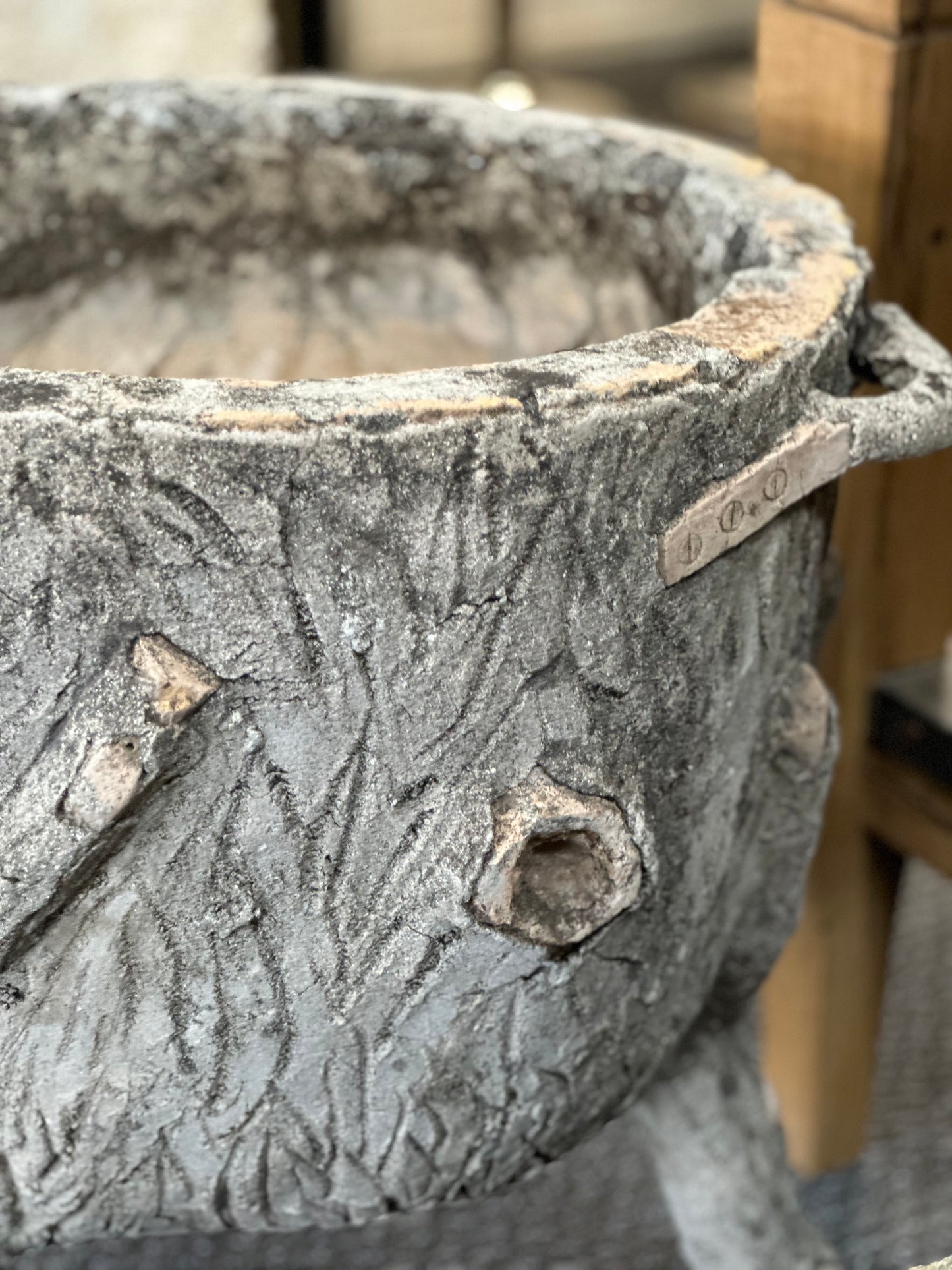 Faux Bois Pot - France