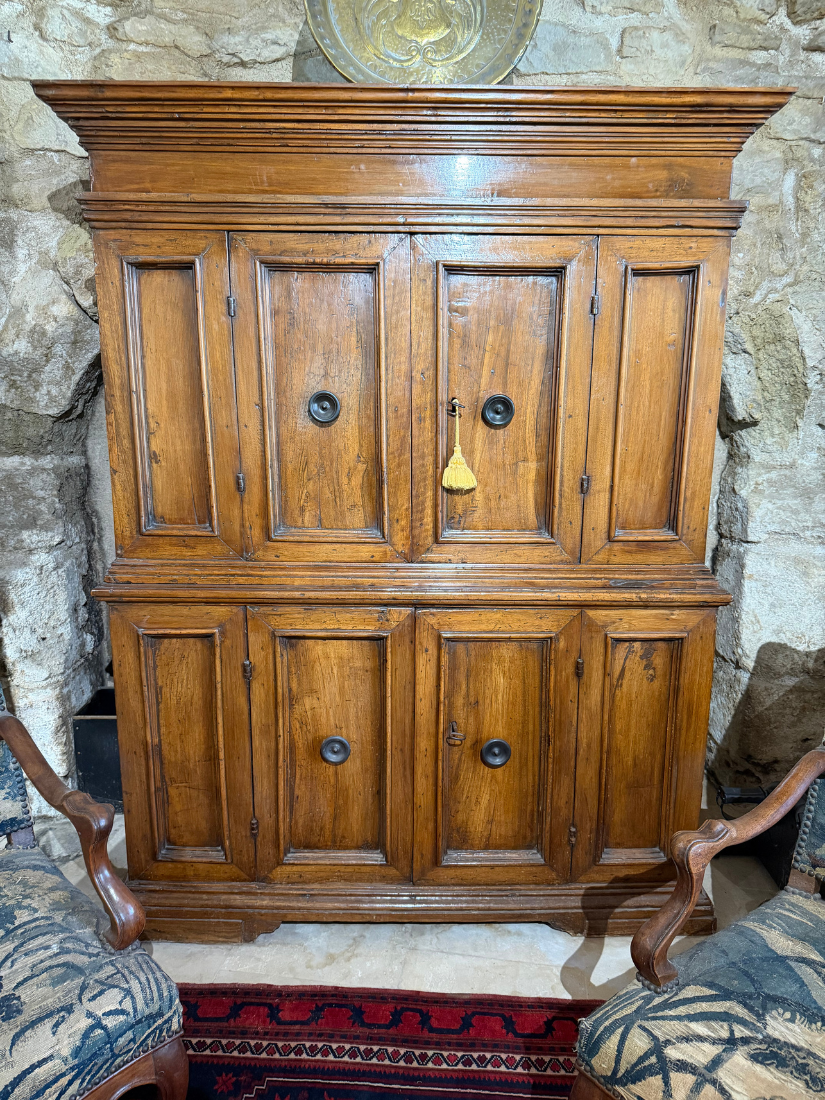 17ᵗʰ-Century Tuscan Walnut Armoire