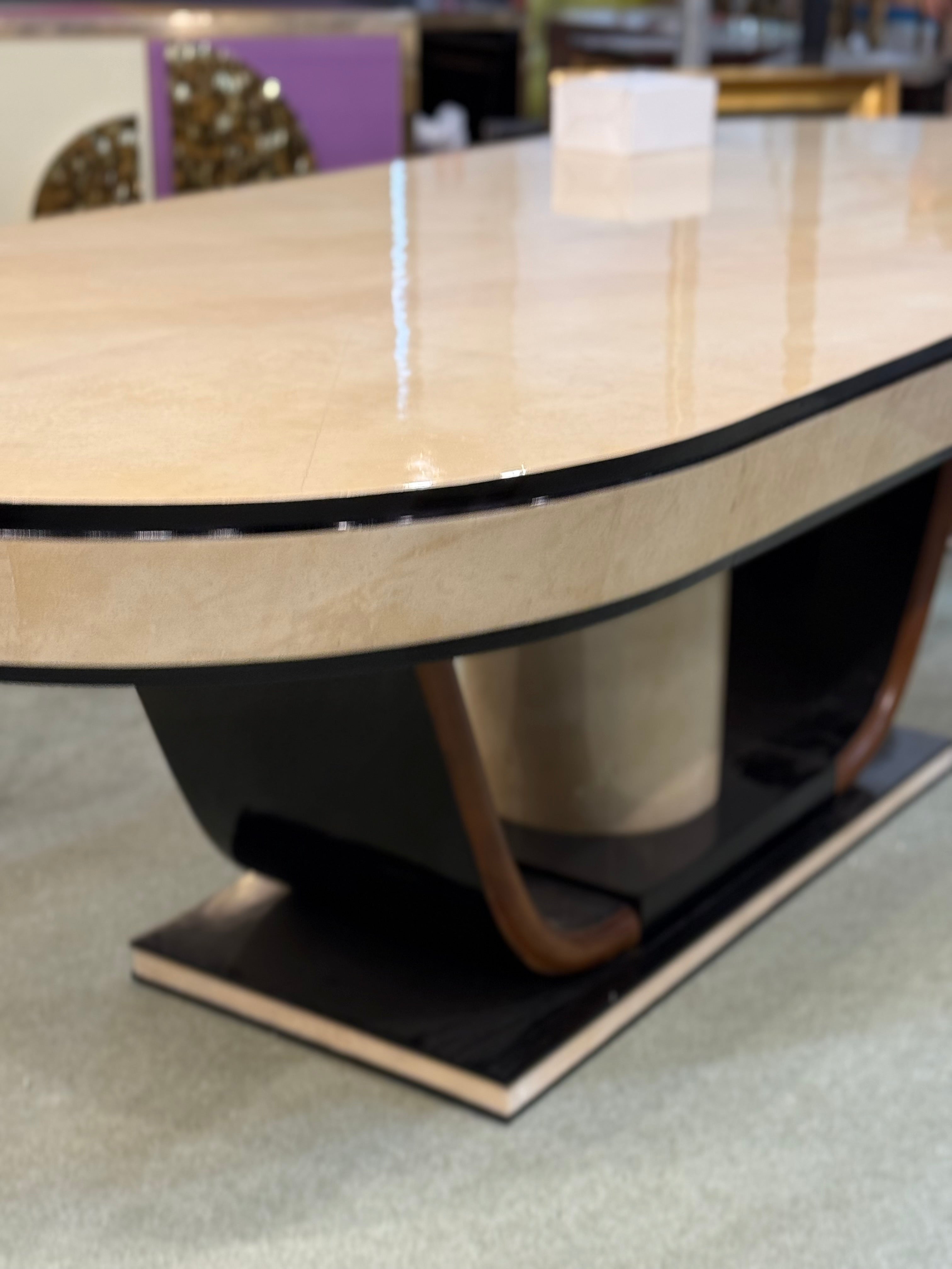 Italian Deco Dining Table 1920s