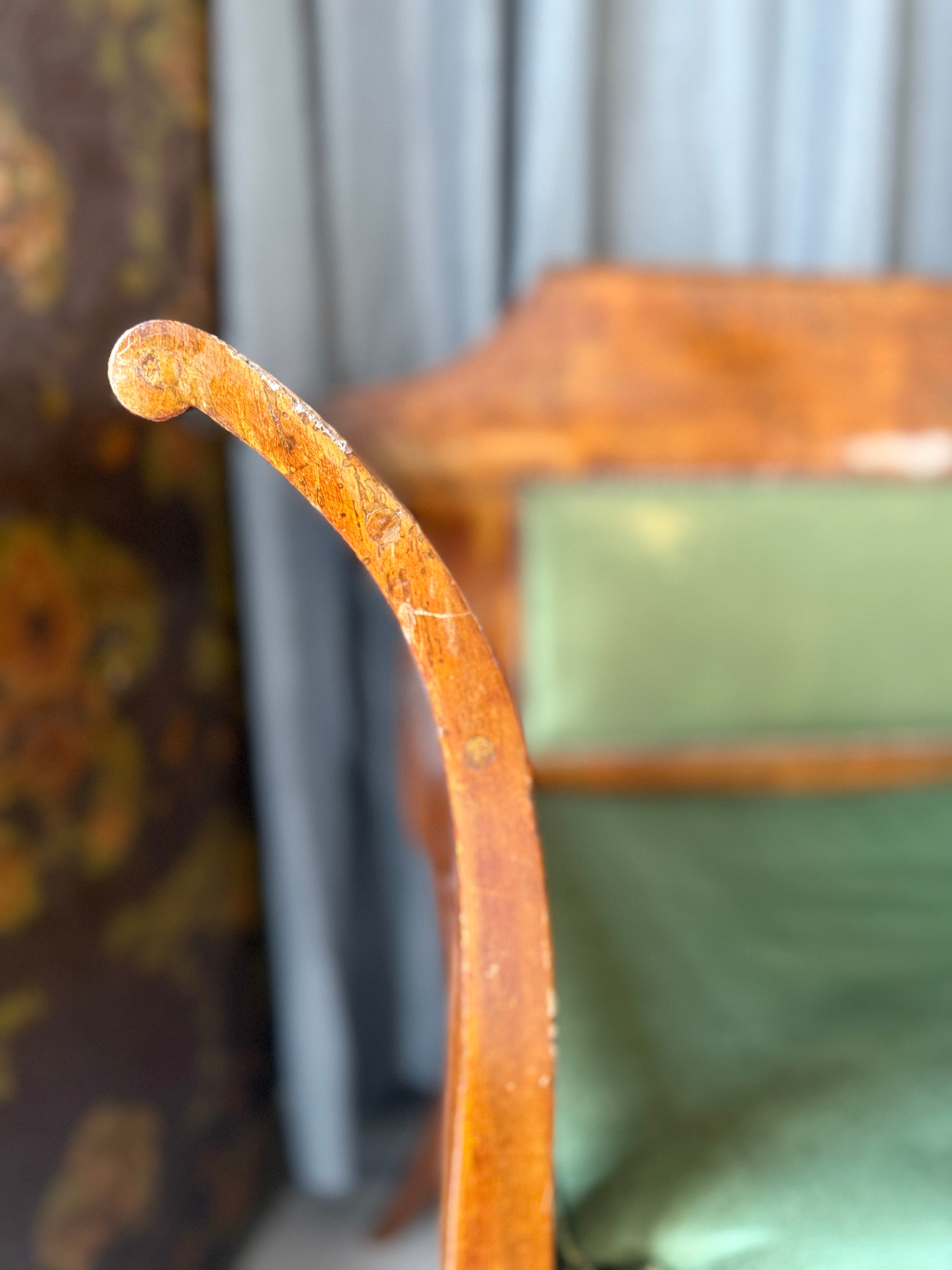 Italian Empire Walnut Bench - Early 19th Century