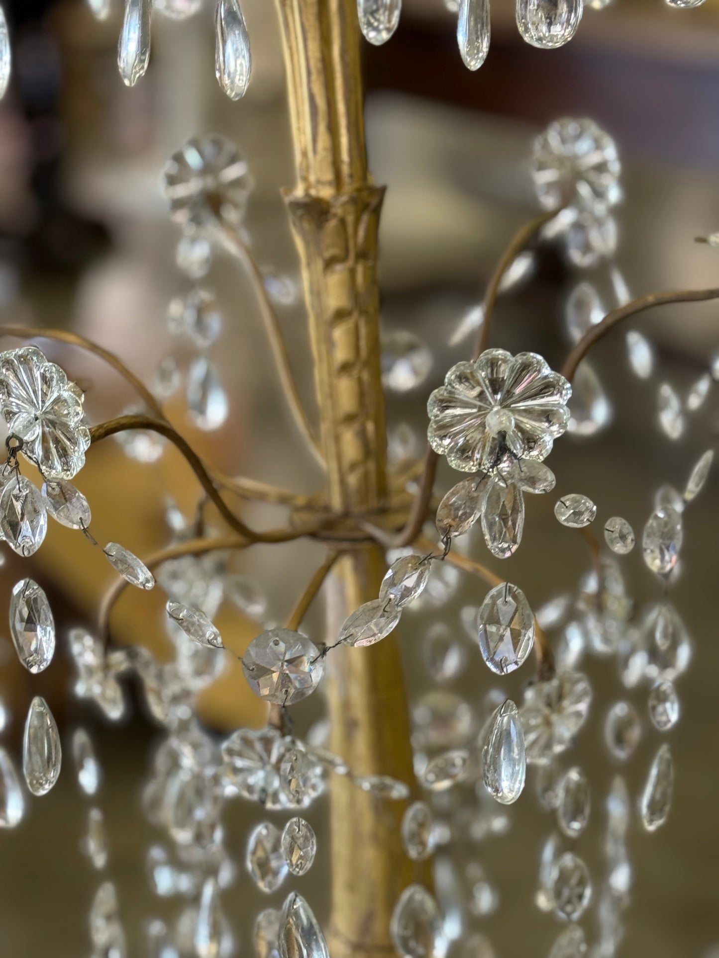 Italian Crystal And Wood Gilt Chandelier 19th Century