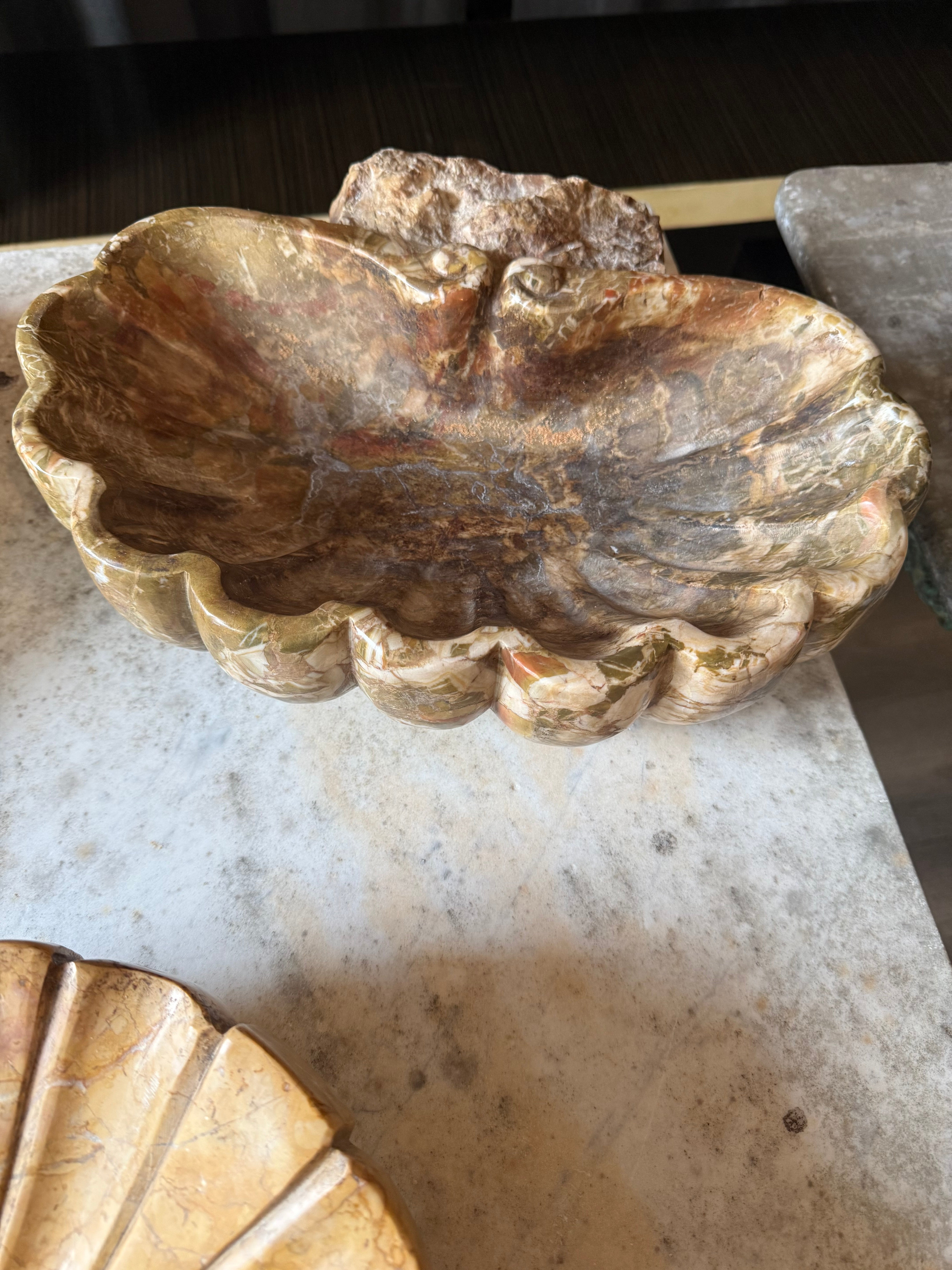 Italian Marble Font -Medium