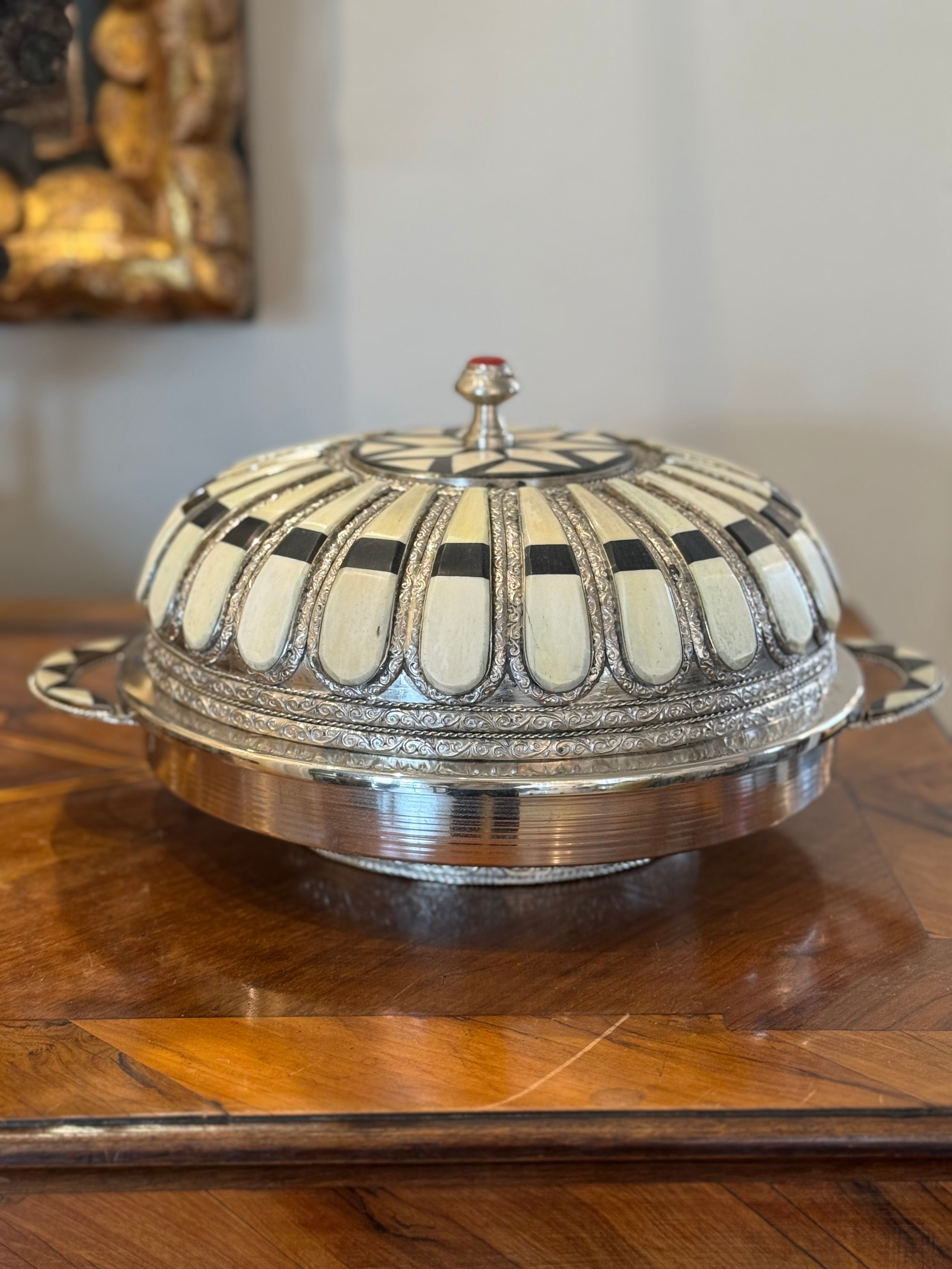 Moroccan Bone Inlay Covered Dish - Large