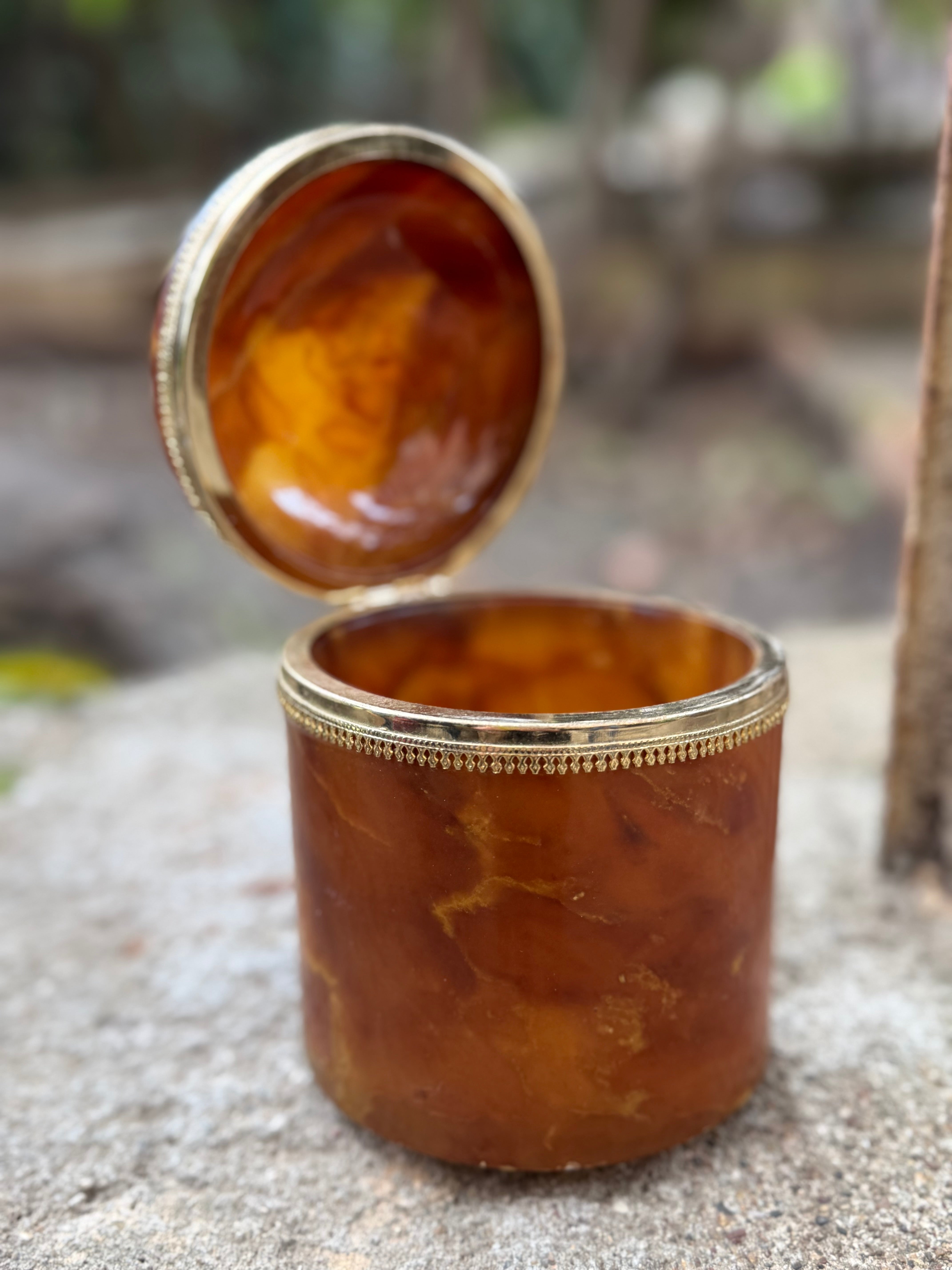 French Round Marble Box