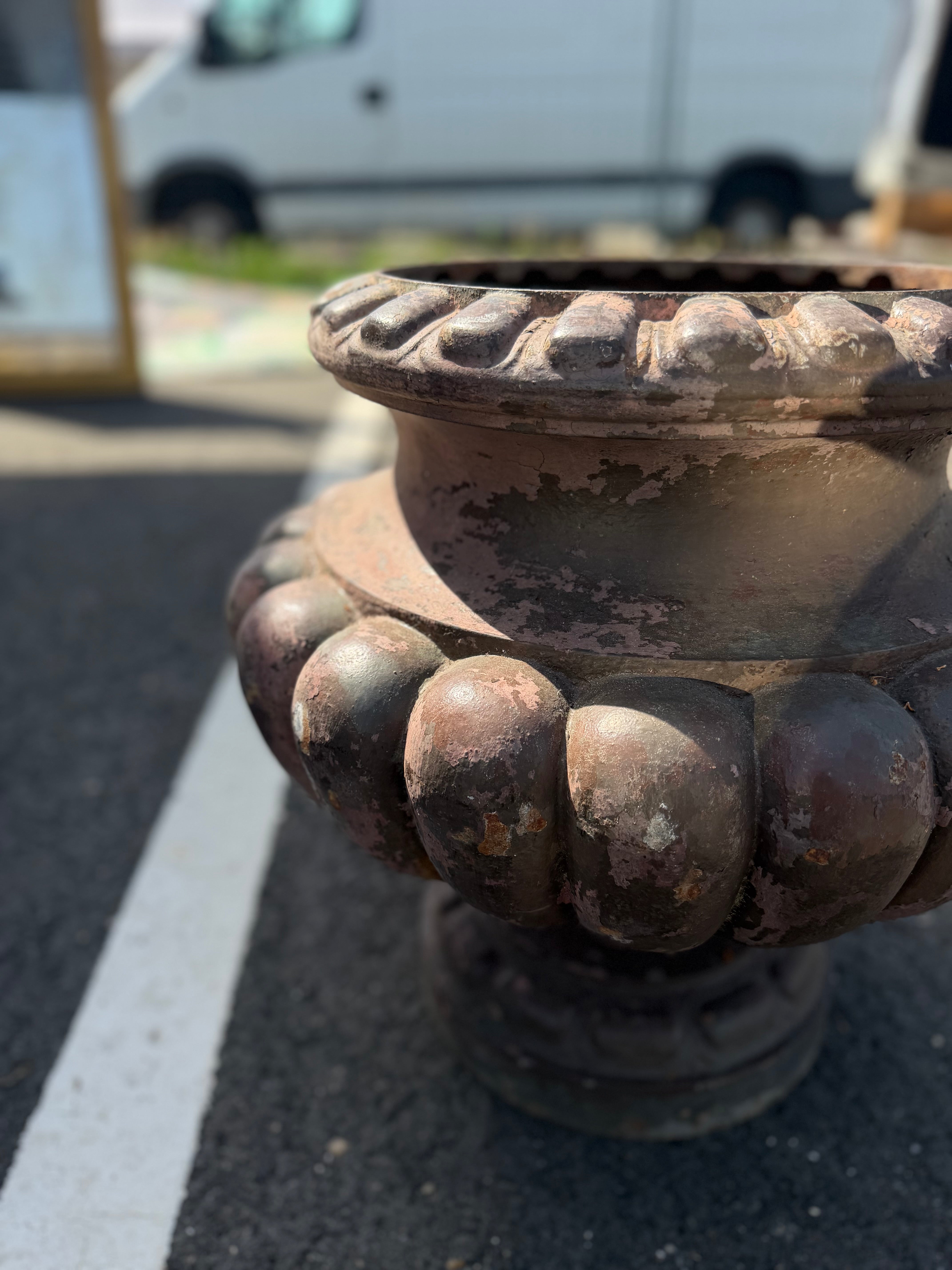 Lead Round Pot - France