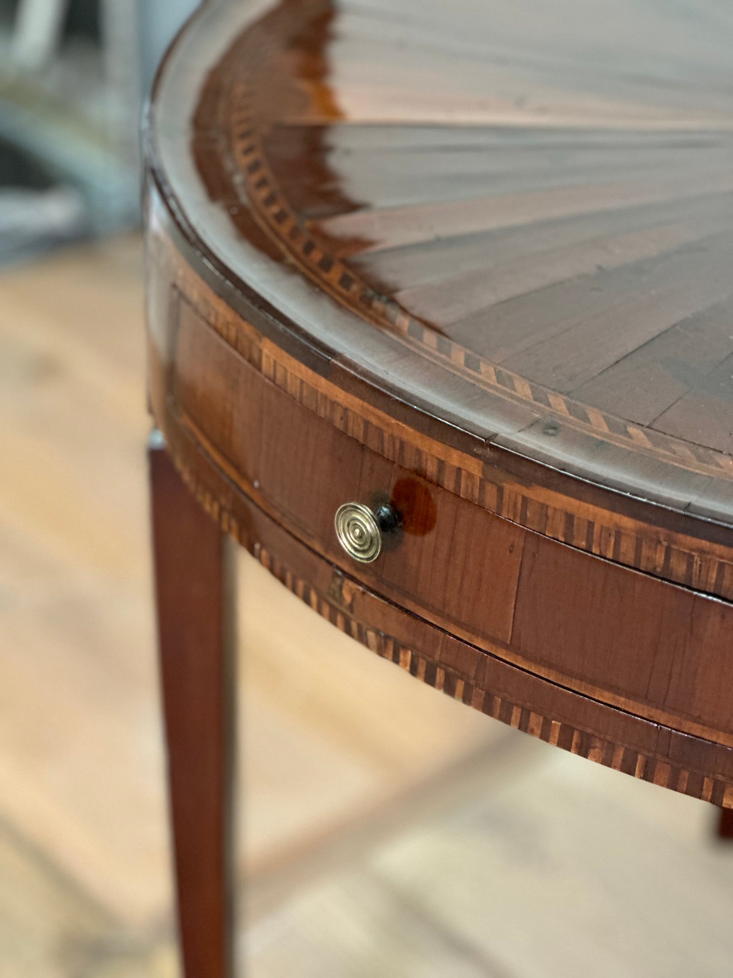 Mahogany Round Center Table - Italian 1820s