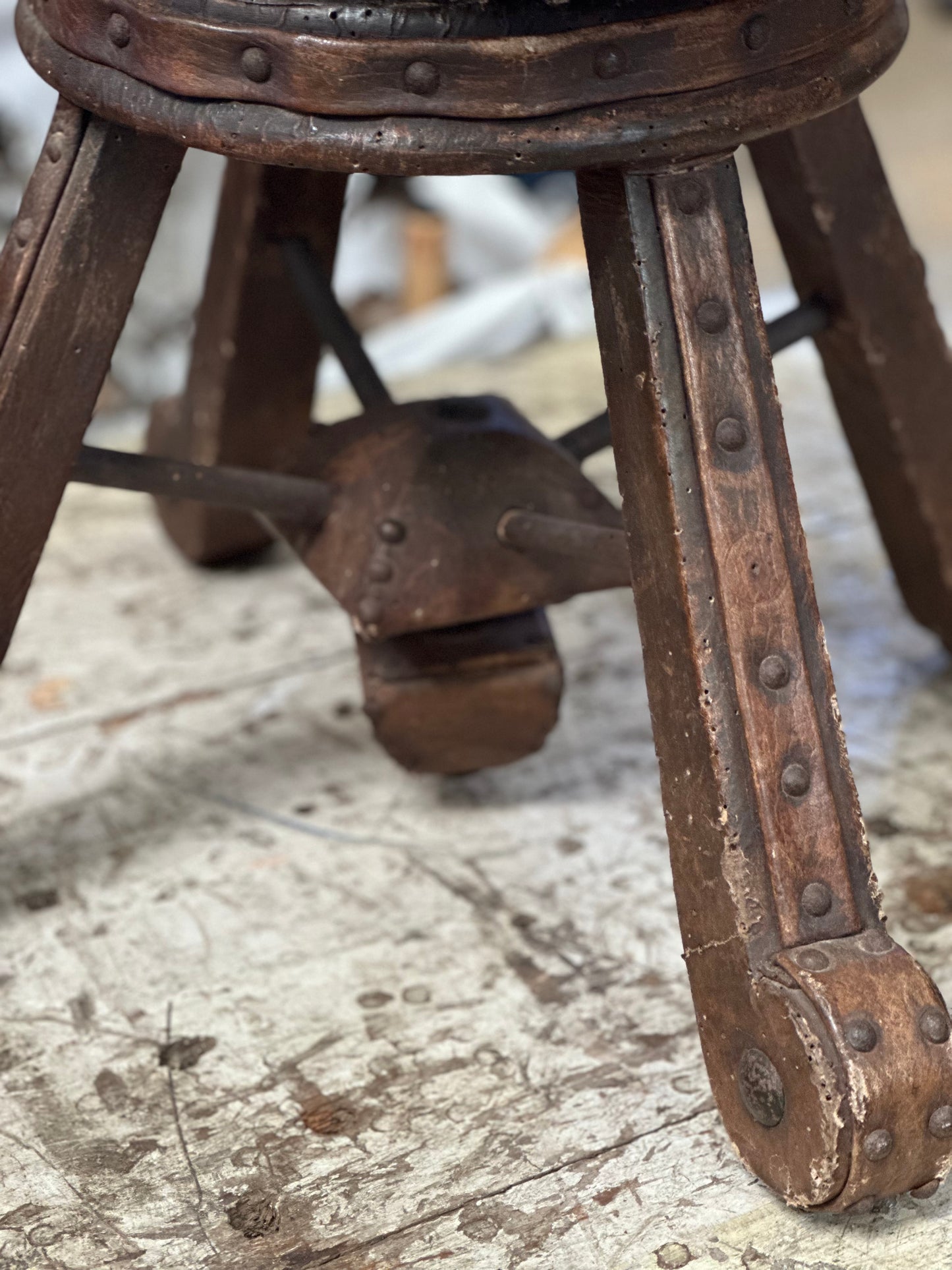 Venetian Leather  Swivel Chair