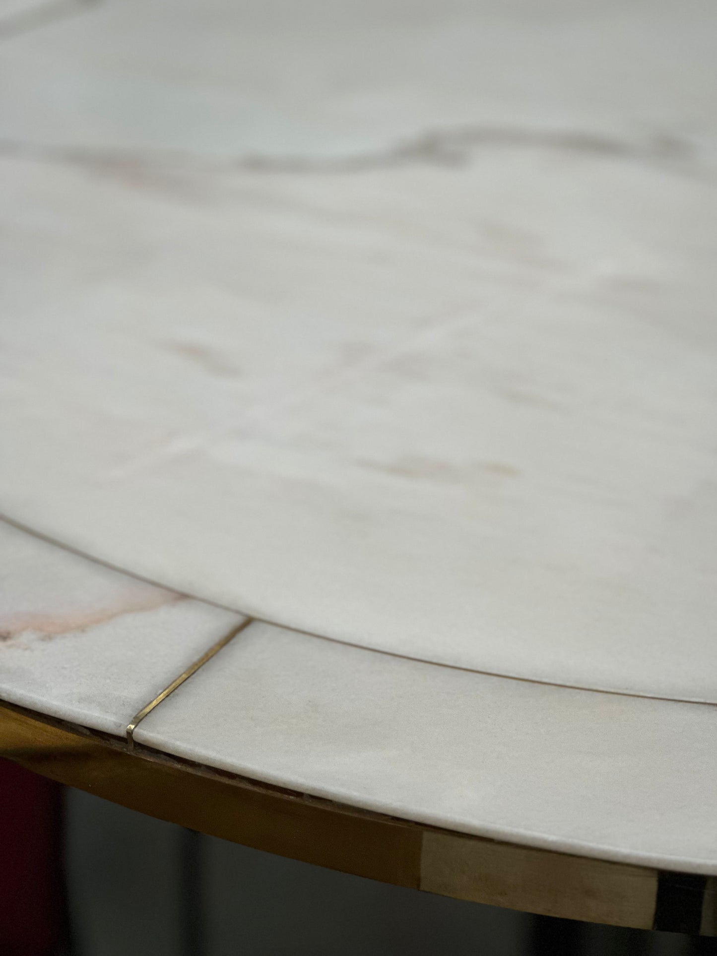 Italian White Onyx Round Table