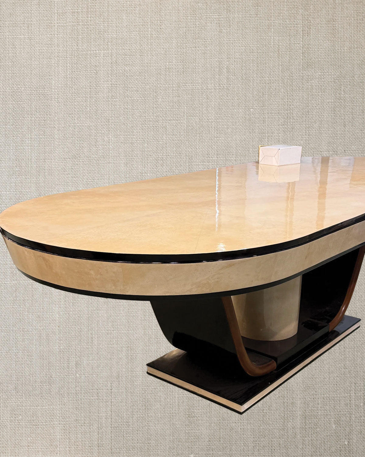 Italian Deco Dining Table 1920s