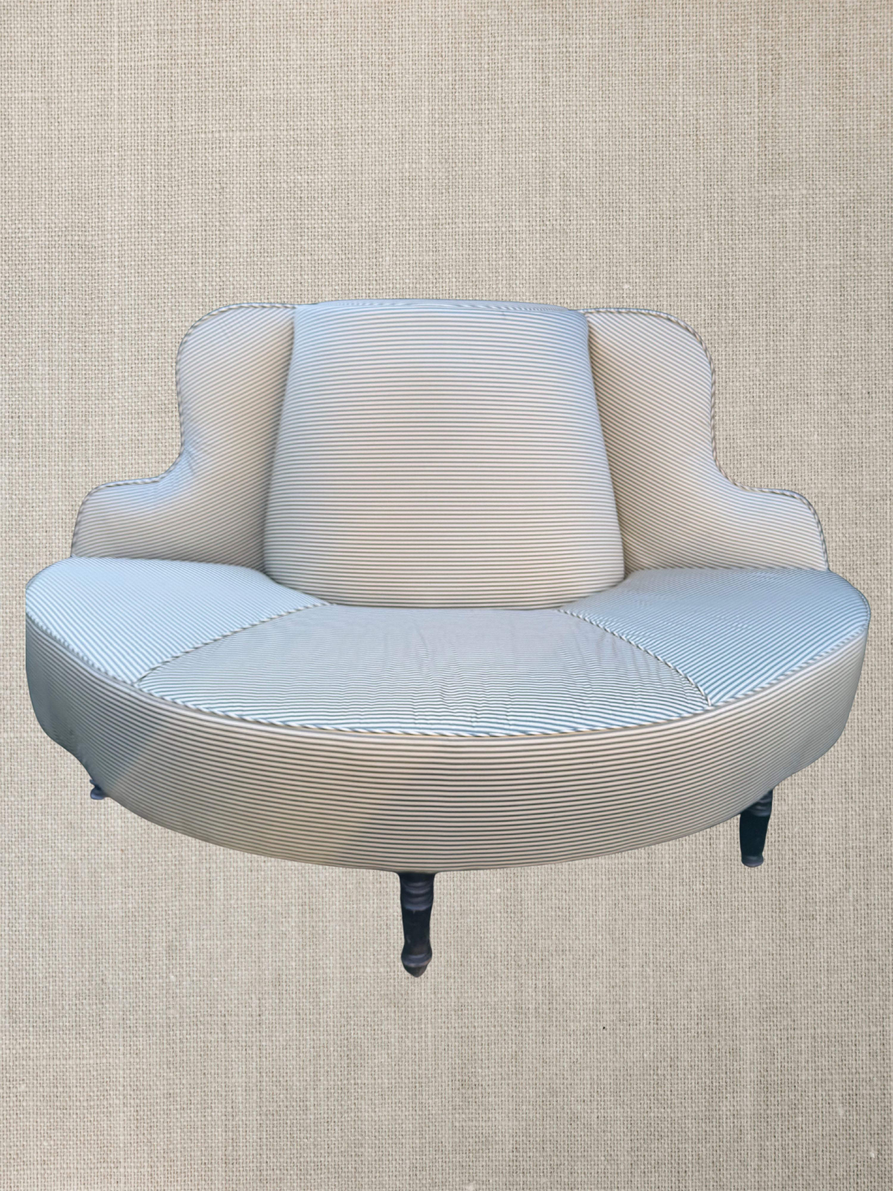 Parisian Canapé Demi-Circulaire